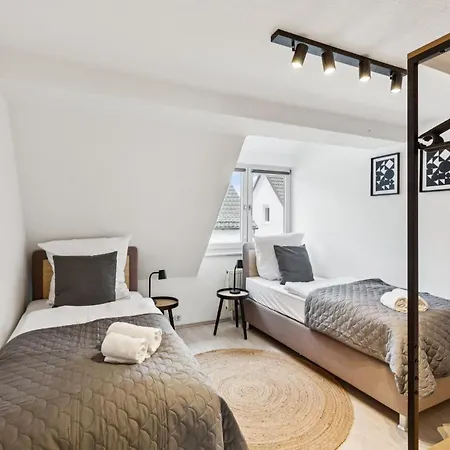 Stadtbuden Mit Charme - Kueche, Wohnzimmer, Kaffee- Und Teebar Und Garten Schwandorf in Bayern