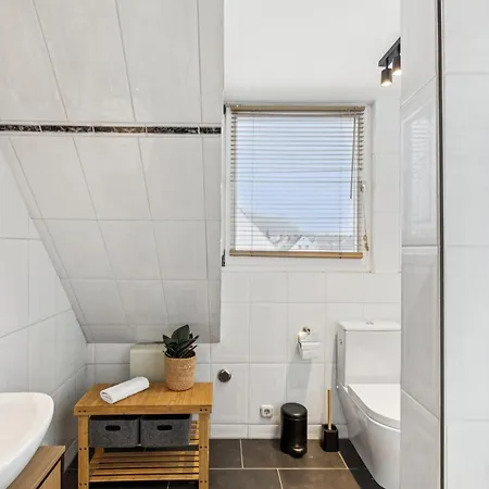 Διαμέρισμα Stadtbuden Mit Charme - Kueche, Wohnzimmer, Kaffee- Und Teebar Und Garten
