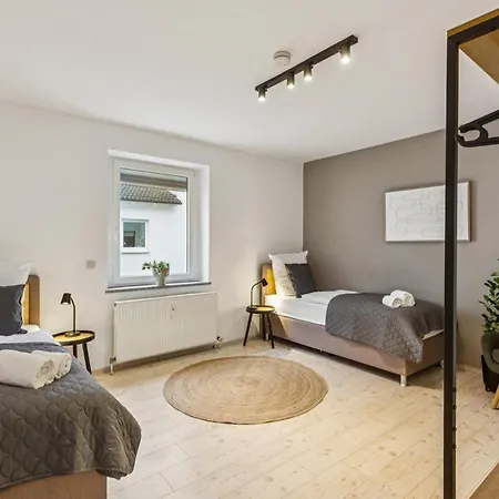 Stadtbuden Mit Charme - Kueche, Wohnzimmer, Kaffee- Und Teebar Und Garten