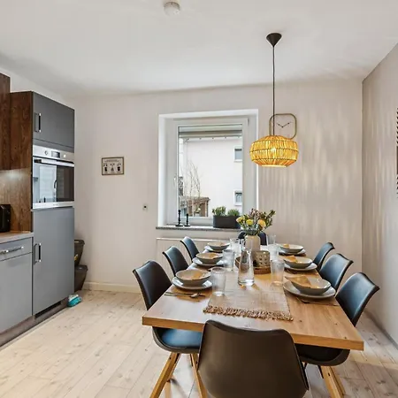 Stadtbuden Mit Charme - Kueche, Wohnzimmer, Kaffee- Und Teebar Und Garten Apartment