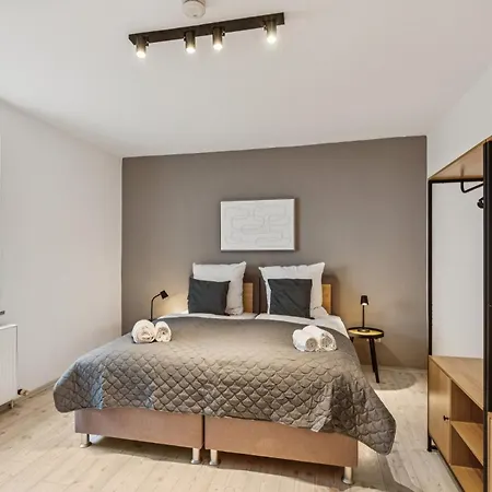 Apartment Stadtbuden Mit Charme - Kueche, Wohnzimmer, Kaffee- Und Teebar Und Garten Schwandorf in Bayern