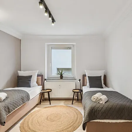 Stadtbuden Mit Charme - Kueche, Wohnzimmer, Kaffee- Und Teebar Und Garten Apartment *