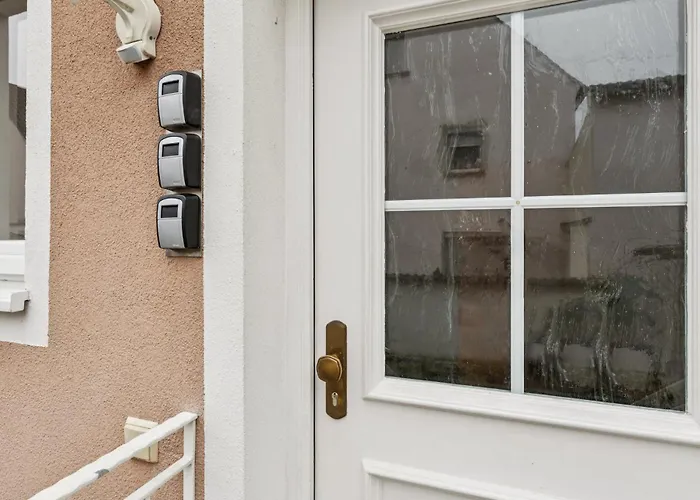 Stadtbuden Mit Charme - Kueche, Wohnzimmer, Kaffee- Und Teebar Und Garten Apartament Schwandorf