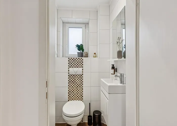 Apartament Stadtbuden Mit Charme - Kueche, Wohnzimmer, Kaffee- Und Teebar Und Garten Schwandorf